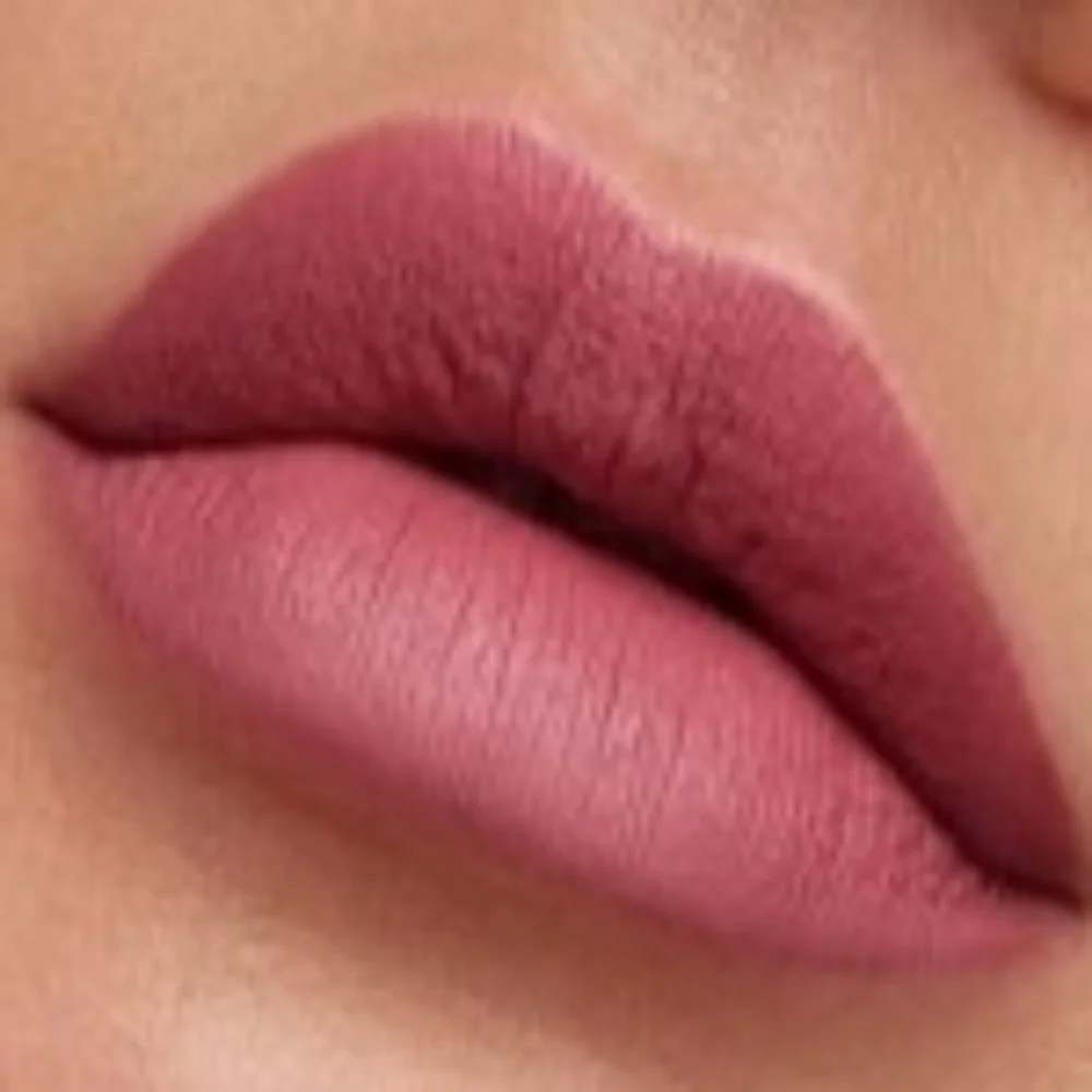 HUDA BEAUTY Girls Trip Lipstick - Cool Toned Soft Natural Pink